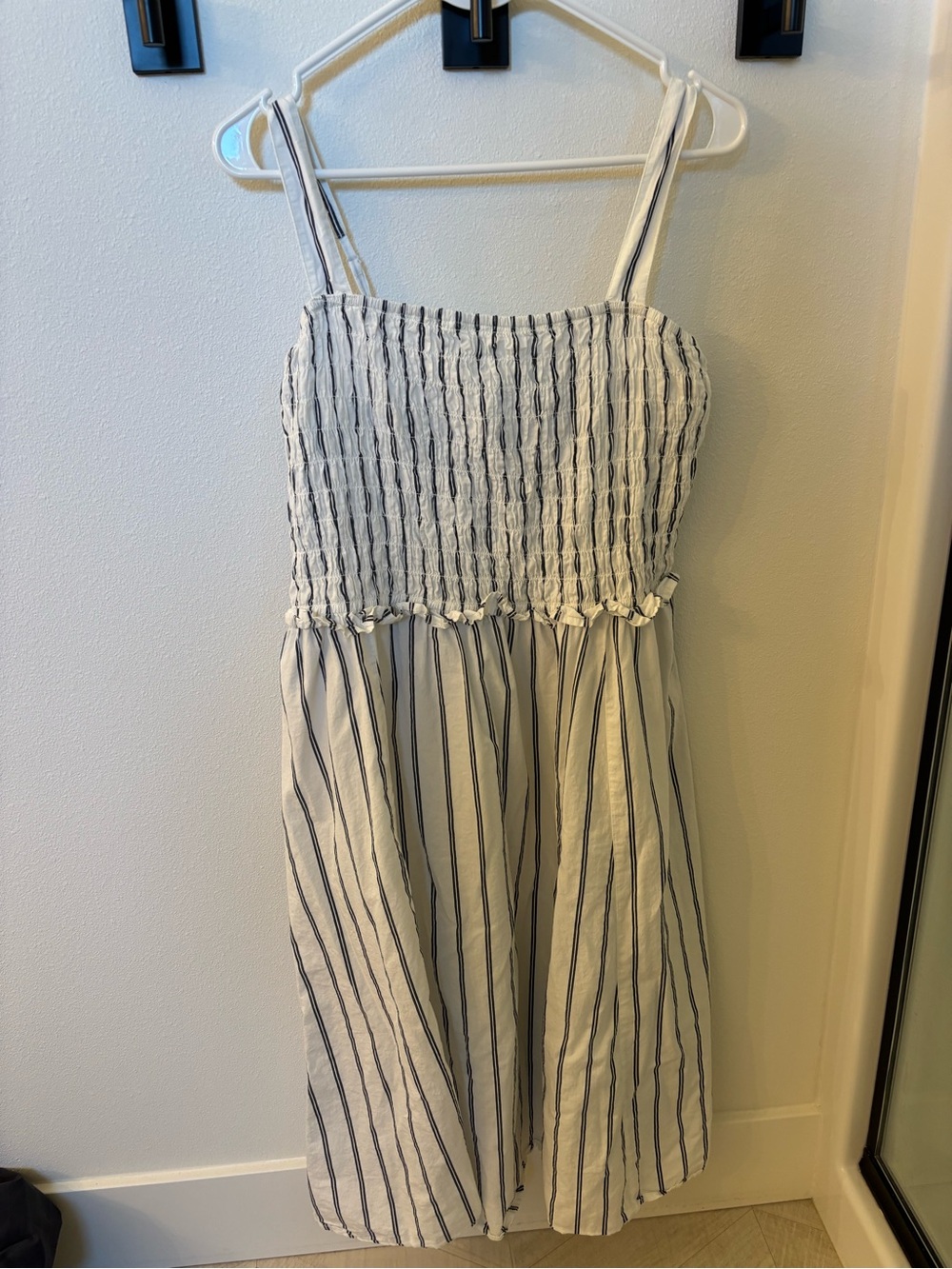 Old Navy Fit & Flare Smocked-Bodice Midi Cami Dress Size L petite